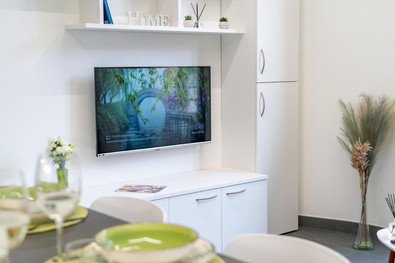 Colours Apartments & Rooms Сан Ремо Екстериор снимка