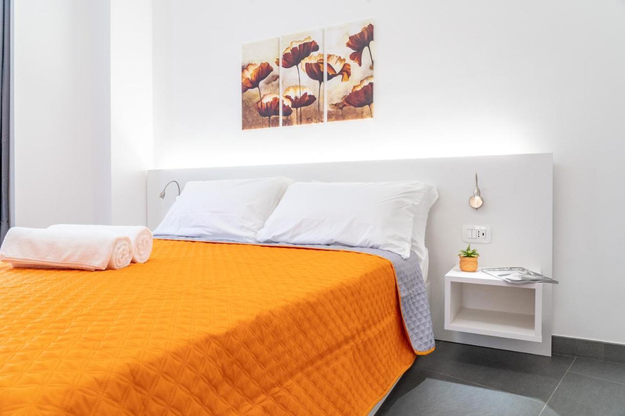 Colours Apartments & Rooms Сан Ремо Екстериор снимка