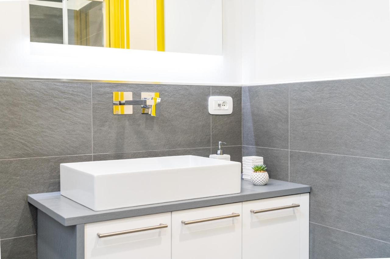 Colours Apartments & Rooms Сан Ремо Екстериор снимка
