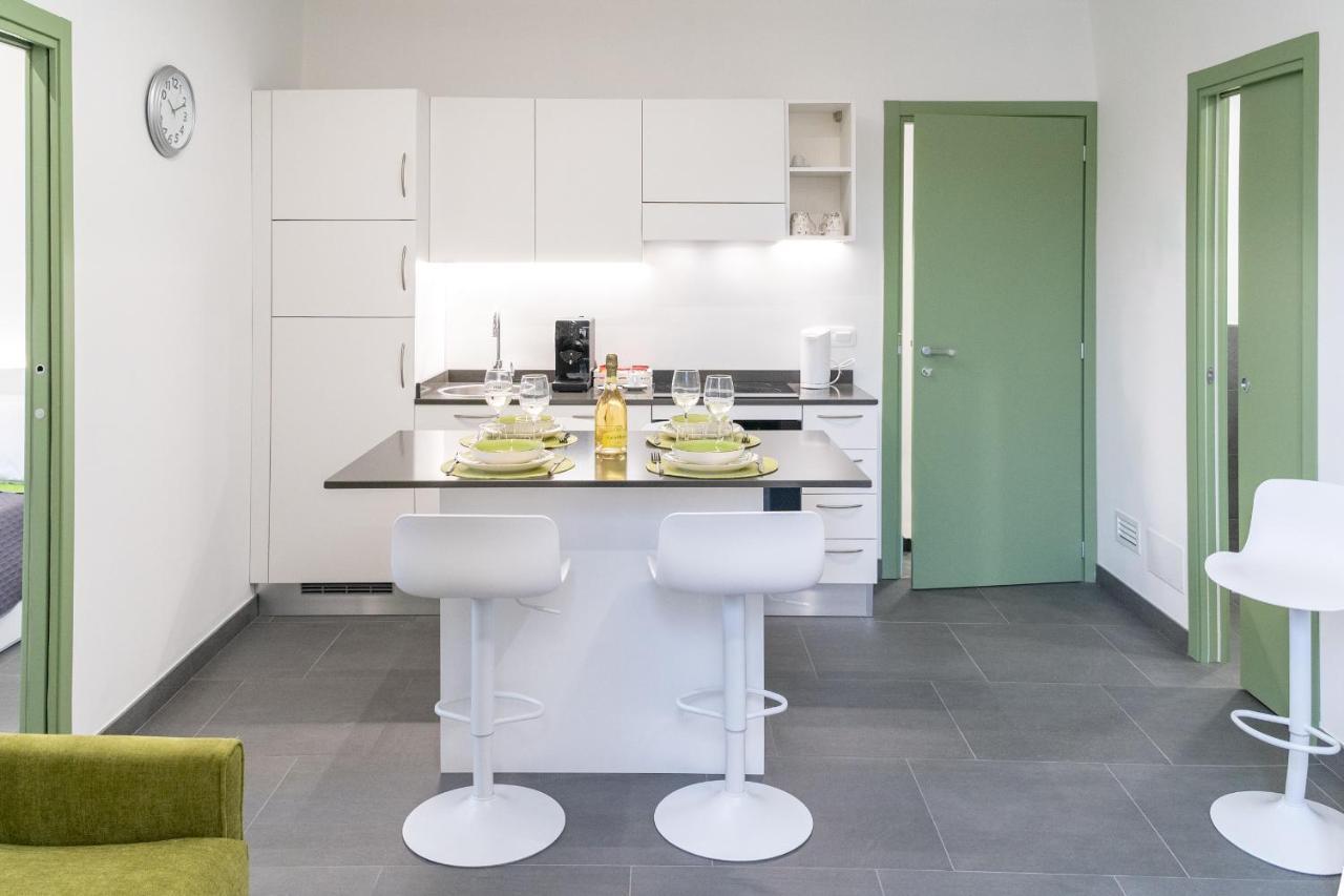 Colours Apartments & Rooms Сан Ремо Екстериор снимка