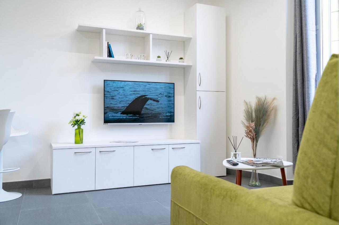 Colours Apartments & Rooms Сан Ремо Екстериор снимка